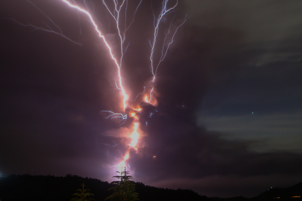 Installation and application of lightning arrester in communication tower